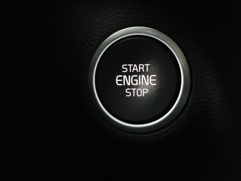 Volvo XC40 1.5 T5 Recharge Inscription | Panoramadak | Leder | Stoelverwarming | Trekhaak | Carplay | Adaptive cruise | Navigatie | Stuurverwarming | Full LED