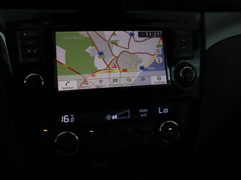 Nissan QASHQAI 1.3 DIG-T Tekna | Automaat | Panoramadak | Elektrische stoelen | Stoelverwarming | Adaptive cruise | Navigatie | 360 Camera | Full LED