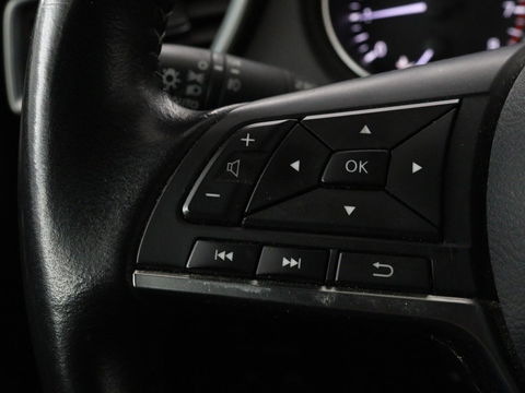 Nissan QASHQAI 1.3 DIG-T Tekna | Automaat | Panoramadak | Elektrische stoelen | Stoelverwarming | Adaptive cruise | Navigatie | 360 Camera | Full LED