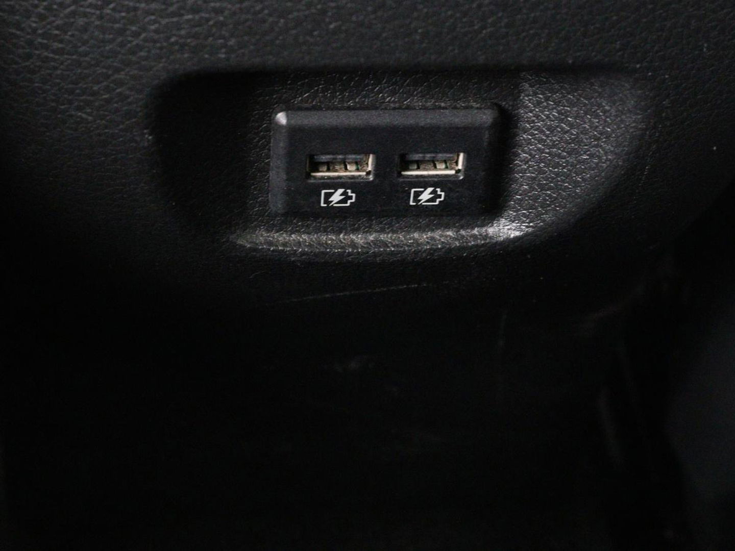 Nissan QASHQAI 1.3 DIG-T Tekna | Automaat | Panoramadak | Elektrische stoelen | Stoelverwarming | Adaptive cruise | Navigatie | 360 Camera | Full LED