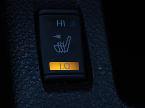 Nissan QASHQAI 1.3 DIG-T Tekna | Automaat | Panoramadak | Elektrische stoelen | Stoelverwarming | Adaptive cruise | Navigatie | 360 Camera | Full LED