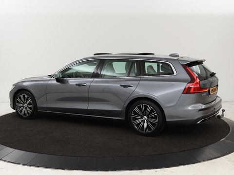 Volvo V60 2.0 B4 Inscription | Panoramadak | Trekhaak | Leder | Stoel & stuurverwarming | Head-Up | Adaptive cruise | Harman/Kardon | 360 camera | Carplay | Navigatie | Memory | Full LED | Keyless