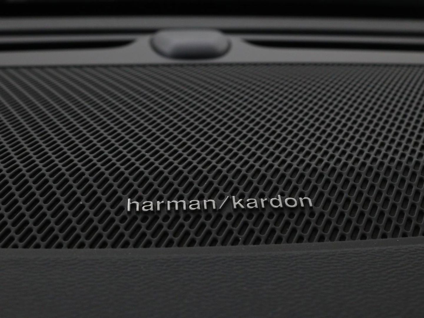 Volvo V60 2.0 B4 Inscription | Panoramadak | Trekhaak | Leder | Stoel & stuurverwarming | Head-Up | Adaptive cruise | Harman/Kardon | 360 camera | Carplay | Navigatie | Memory | Full LED | Keyless