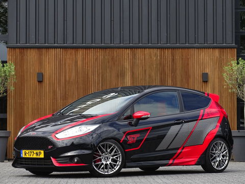 Ford Fiesta 1.6 ST 2 183PK / Milltek / ST-Line / 2016 / LED