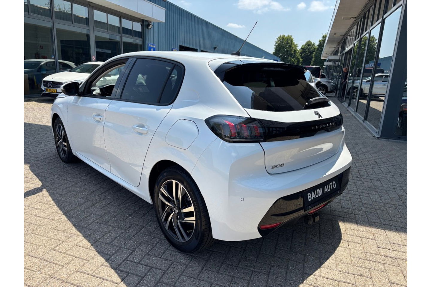 Peugeot 208 1.2 PT ALLURE 100 PK NAVI AIRCO/ECC VIRTUAL.