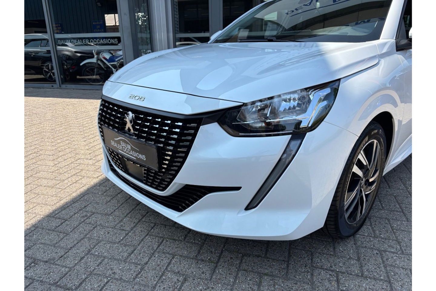 Peugeot 208 1.2 PT ALLURE 100 PK NAVI AIRCO/ECC VIRTUAL.