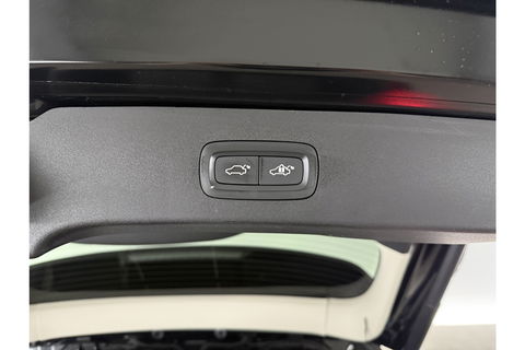Lynk Co 01 1.5 262PK Hybride Pano Sfeerverl. LED Memory Clima ACC Camera Carplay Virtual Navi 20"LMV PDC