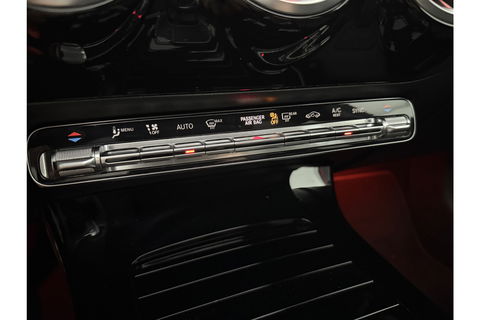 Mercedes-Benz A-Klasse 180 AMG Night Pakket Pano Multibeam LED Sfeerverl. Virtual Burmester Memory Seat Camera Cruise Clima 18"LMV Navi PDC