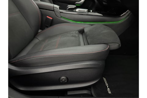 Mercedes-Benz A-Klasse 180 AMG Night Pakket Pano Multibeam LED Sfeerverl. Virtual Burmester Memory Seat Camera Cruise Clima 18"LMV Navi PDC