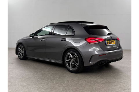 Mercedes-Benz A-Klasse 180 AMG Night Pakket Pano Multibeam LED Sfeerverl. Virtual Burmester Memory Seat Camera Cruise Clima 18"LMV Navi PDC