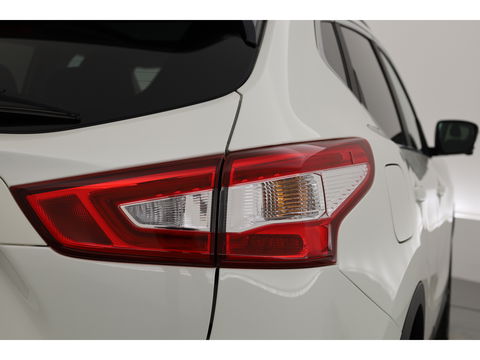 Nissan QASHQAI 1.2 N-Connecta | Pano | 360cam | Keyless | Stoelverw. | Verw. Voorruit | Navi
