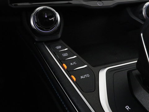 Lynk & Co 01 1.5 Plug In | Panoramadak | Infinity by Harman | 360 camera | Adaptive cruise | Stoelverwarming | Carplay | Memory | Full LED