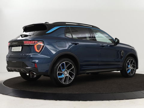 Lynk & Co 01 1.5 Plug In | Panoramadak | Infinity by Harman | 360 camera | Adaptive cruise | Stoelverwarming | Carplay | Memory | Full LED