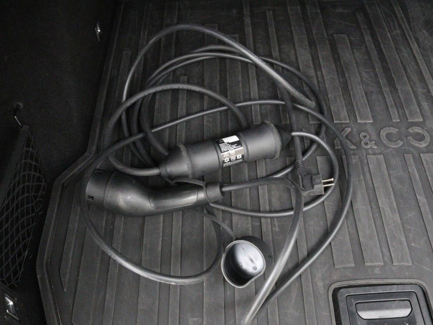 Lynk & Co 01 1.5 Plug In | Panoramadak | Infinity by Harman | 360 camera | Adaptive cruise | Stoelverwarming | Carplay | Memory | Full LED