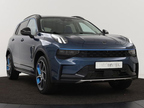 Lynk & Co 01 1.5 Plug In | Panoramadak | Infinity by Harman | 360 camera | Adaptive cruise | Stoelverwarming | Carplay | Memory | Full LED