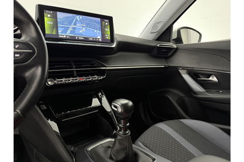 Peugeot 2008 1.2 PureTech 360Camera LED Trekhaak Virtual Carplay Clima Cruise Navi PDC 18''LMV