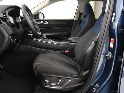 Lynk & Co 01 1.5 Plug In | Panoramadak | Infinity by Harman | 360 camera | Adaptive cruise | Stoelverwarming | Carplay | Memory | Full LED