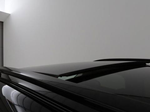 Lynk & Co 01 1.5 Plug In | Panoramadak | Infinity by Harman | 360 camera | Adaptive cruise | Stoelverwarming | Carplay | Memory | Full LED