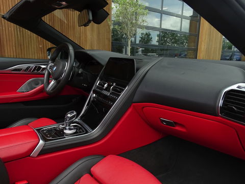 BMW 8 Serie M850i xD. High Ex. 531PK M- Individual / B&W / Laser / ACC