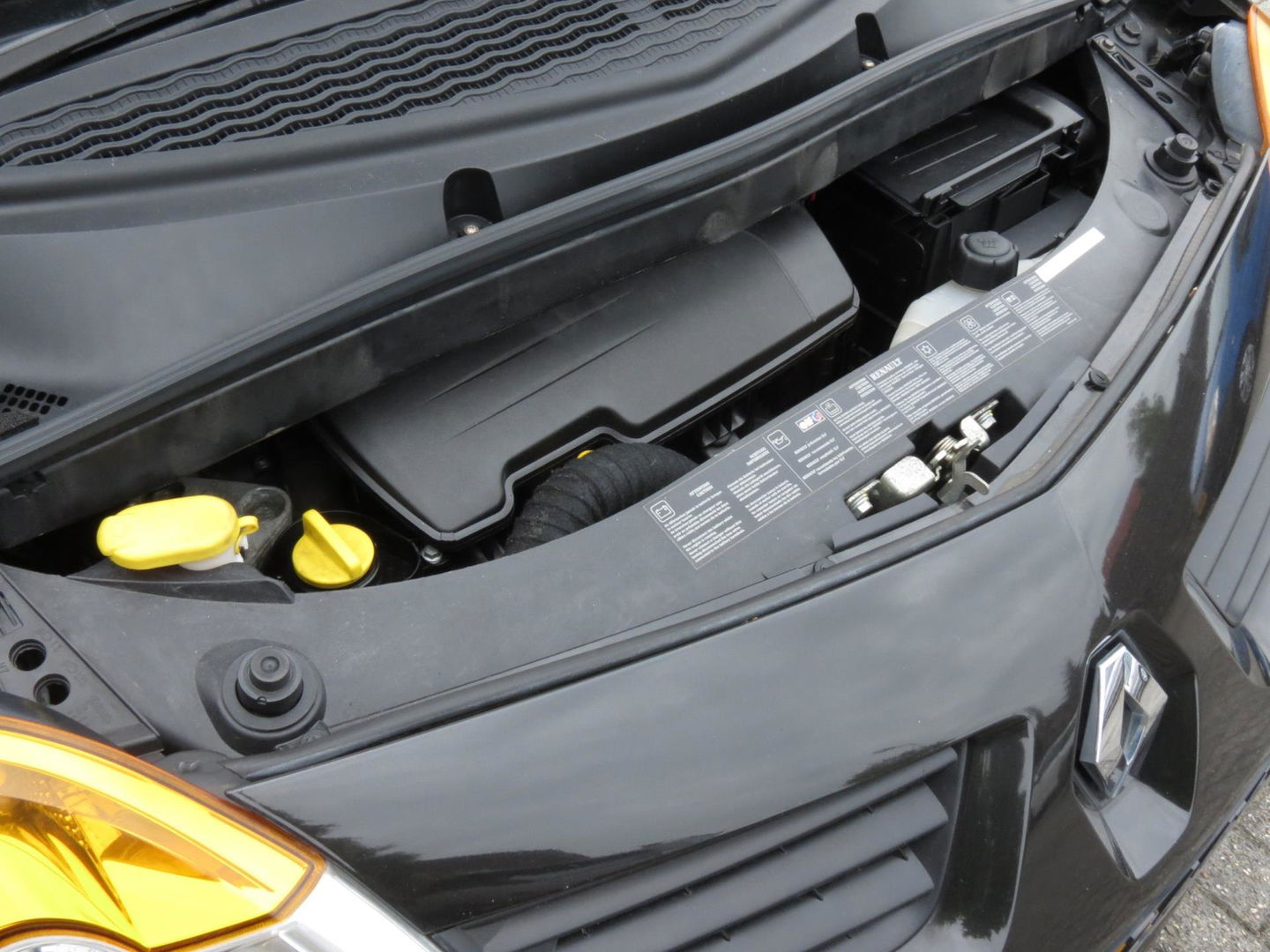 Renault Modus 1.2-16V Campus | DISTRIBUTIERIEM VERVANGEN | NIEUWE APK T/M MEI 2026 | ELEK RAMEN |