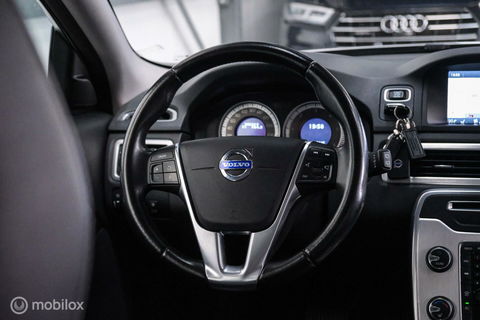 Volvo V70 2.0 D4 Summum | 5 cilinder | Automaat | Trekhaak | Leder | Bluetooth | xenon |