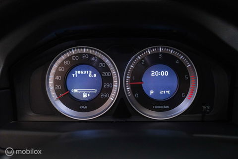 Volvo V70 2.0 D4 Summum | 5 cilinder | Automaat | Trekhaak | Leder | Bluetooth | xenon |