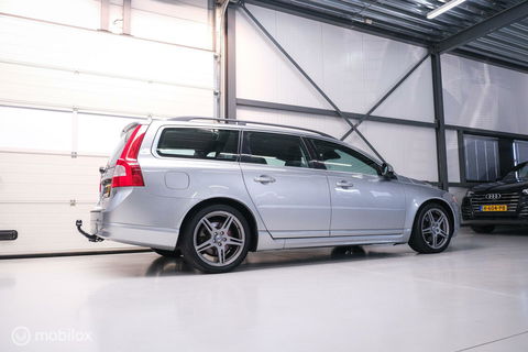 Volvo V70 2.0 D4 Summum | 5 cilinder | Automaat | Trekhaak | Leder | Bluetooth | xenon |