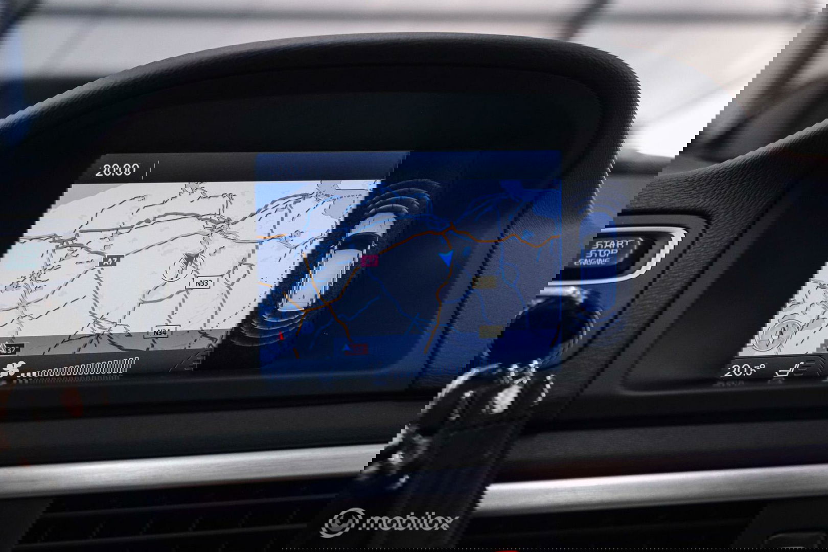 Volvo V70 2.0 D4 Summum | 5 cilinder | Automaat | Trekhaak | Leder | Bluetooth | xenon |