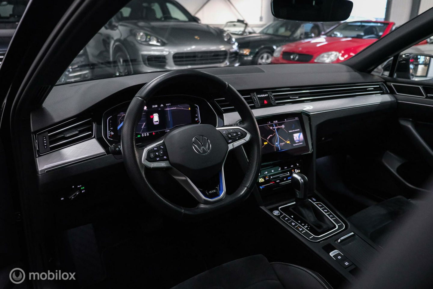 Volkswagen Passat Variant 1.4 TSI PHEV GTE | Pano | IQ LED | ERGO | Adaptive | Trekhaak | Leder alcantara | DAB | Digidash | Camera | Rijklaarprij