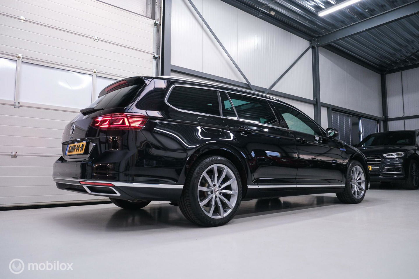 Volkswagen Passat Variant 1.4 TSI PHEV GTE | Pano | IQ LED | ERGO | Adaptive | Trekhaak | Leder alcantara | DAB | Digidash | Camera | Rijklaarprij
