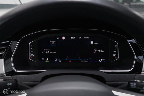 Volkswagen Passat Variant 1.4 TSI PHEV GTE | Pano | IQ LED | ERGO | Adaptive | Trekhaak | Leder alcantara | DAB | Digidash | Camera | Rijklaarprij