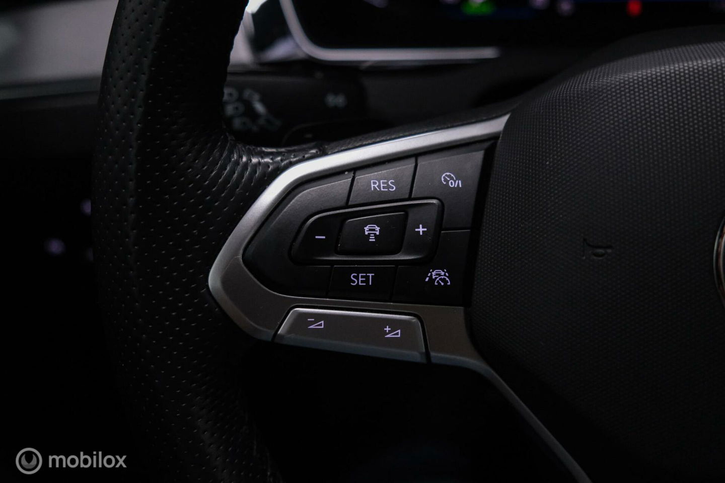 Volkswagen Passat Variant 1.4 TSI PHEV GTE | Pano | IQ LED | ERGO | Adaptive | Trekhaak | Leder alcantara | DAB | Digidash | Camera | Rijklaarprij
