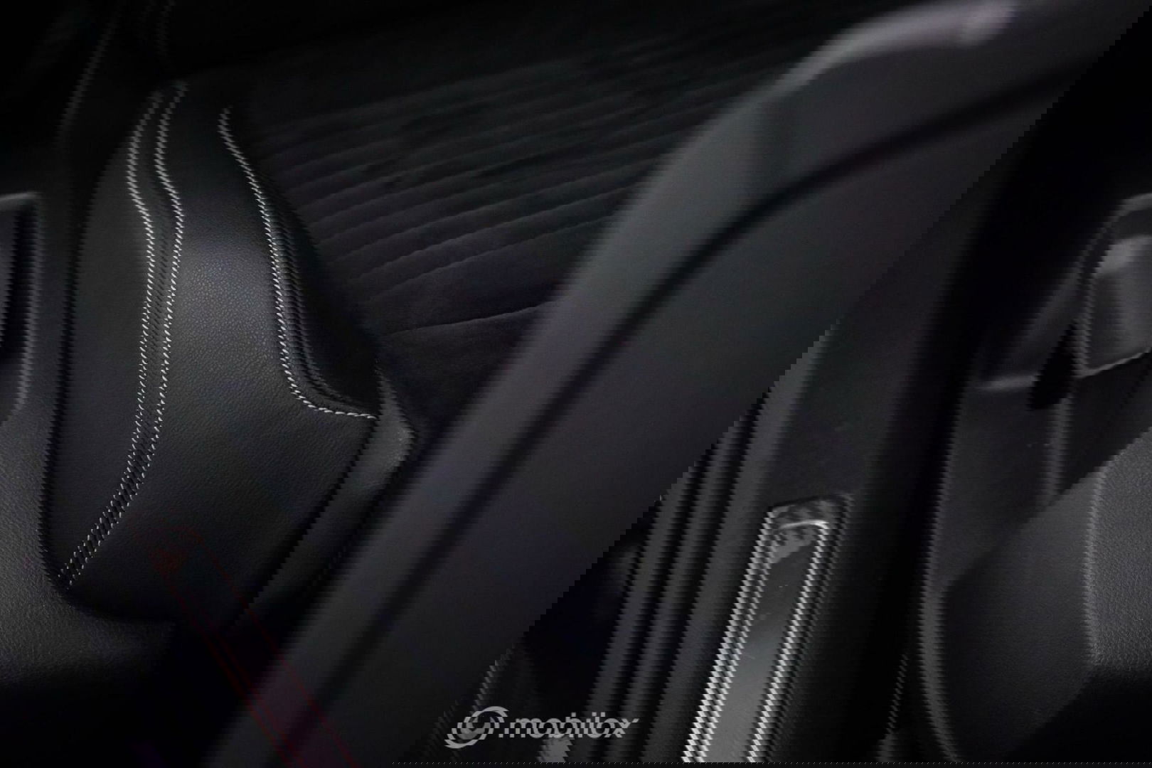 Volkswagen Passat Variant 1.4 TSI PHEV GTE | Pano | IQ LED | ERGO | Adaptive | Trekhaak | Leder alcantara | DAB | Digidash | Camera | Rijklaarprij