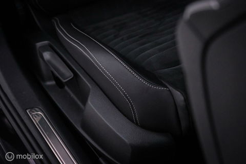 Volkswagen Passat Variant 1.4 TSI PHEV GTE | Pano | IQ LED | ERGO | Adaptive | Trekhaak | Leder alcantara | DAB | Digidash | Camera | Rijklaarprij