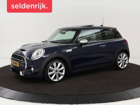 MINI Cooper S 2.0 Chili Serious Business | Panoramadak | Leder | Head-Up | Navigatie | Full LED | Harman/Kardon | Climate control | Keyless | Parkeerhulp | Cruise control
