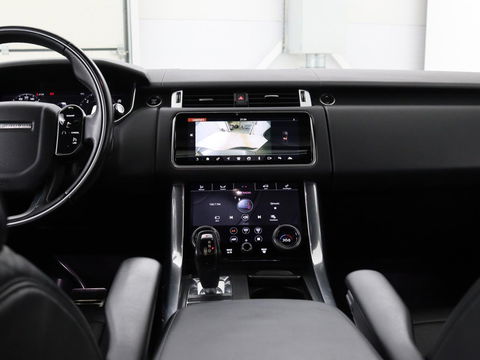Land Rover Range Rover Sport 3.0 TDV6 HSE Dynamic | Panoramadak | Trekhaak | Leder | Stoelverwarming | Carplay | Matrix LED | Camera | Luchtvering