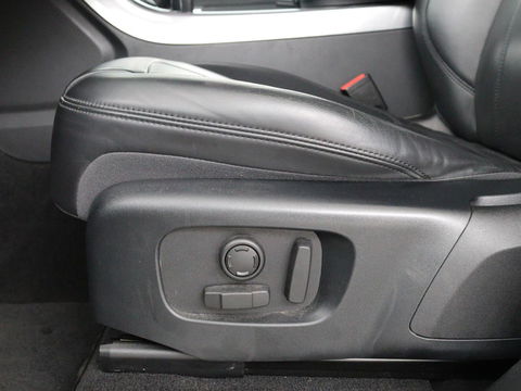 Land Rover Range Rover Sport 3.0 TDV6 HSE Dynamic | Panoramadak | Trekhaak | Leder | Stoelverwarming | Carplay | Matrix LED | Camera | Luchtvering