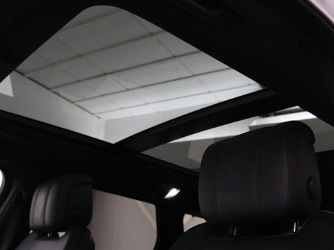 Land Rover Range Rover Sport 3.0 TDV6 HSE Dynamic | Panoramadak | Trekhaak | Leder | Stoelverwarming | Carplay | Matrix LED | Camera | Luchtvering