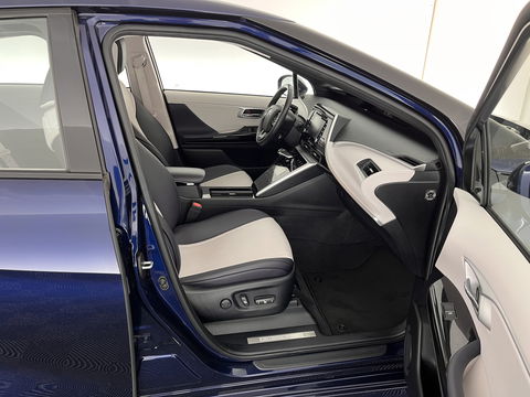 Toyota Mirai FCV Executive [ HYDROGEN ] [INCL-BTW] Aut. *LUXURY-LEATHER | FULL-LED | JBL-SOUNDSYSTEM | CAMERA | KEYLESS | MEMORY-PACK | ADAPTIVE-CRUISE | BLIND-SPOT |  DAB | NAVI-FULLMAP | DIGI-COCKPIT | COMFORT-SEATS | LANE-ASSIST
