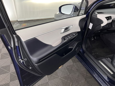 Toyota Mirai FCV Executive [ HYDROGEN ] [INCL-BTW] Aut. *LUXURY-LEATHER | FULL-LED | JBL-SOUNDSYSTEM | CAMERA | KEYLESS | MEMORY-PACK | ADAPTIVE-CRUISE | BLIND-SPOT |  DAB | NAVI-FULLMAP | DIGI-COCKPIT | COMFORT-SEATS | LANE-ASSIST