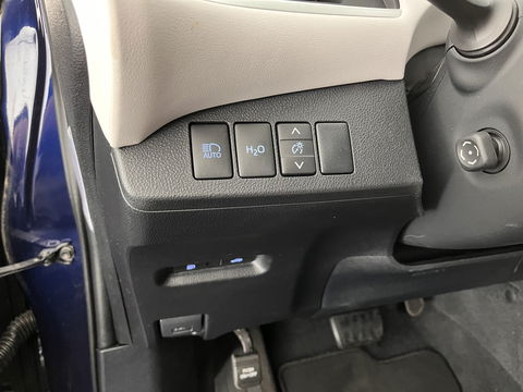 Toyota Mirai FCV Executive [ HYDROGEN ] [INCL-BTW] Aut. *LUXURY-LEATHER | FULL-LED | JBL-SOUNDSYSTEM | CAMERA | KEYLESS | MEMORY-PACK | ADAPTIVE-CRUISE | BLIND-SPOT |  DAB | NAVI-FULLMAP | DIGI-COCKPIT | COMFORT-SEATS | LANE-ASSIST
