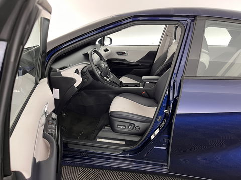 Toyota Mirai FCV Executive [ HYDROGEN ] [INCL-BTW] Aut. *LUXURY-LEATHER | FULL-LED | JBL-SOUNDSYSTEM | CAMERA | KEYLESS | MEMORY-PACK | ADAPTIVE-CRUISE | BLIND-SPOT |  DAB | NAVI-FULLMAP | DIGI-COCKPIT | COMFORT-SEATS | LANE-ASSIST