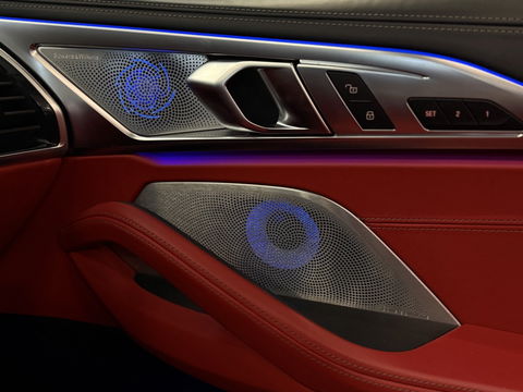 BMW 8 Serie M850i xD. High Ex. 531PK M- Individual / B&W / Laser / ACC