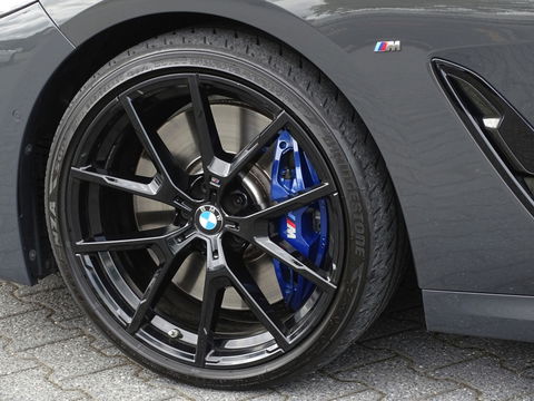BMW 8 Serie M850i xD. High Ex. 531PK M- Individual / B&W / Laser / ACC