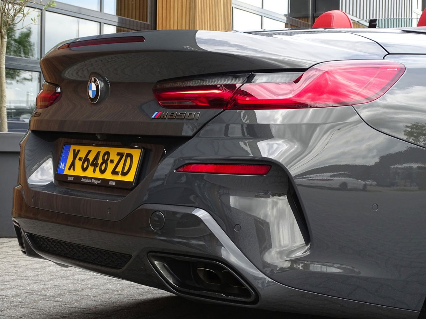 BMW 8 Serie M850i xD. High Ex. 531PK M- Individual / B&W / Laser / ACC