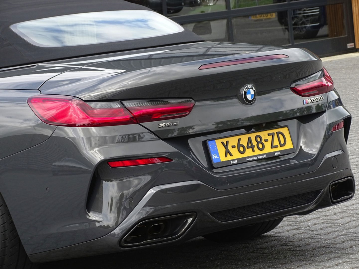BMW 8 Serie M850i xD. High Ex. 531PK M- Individual / B&W / Laser / ACC