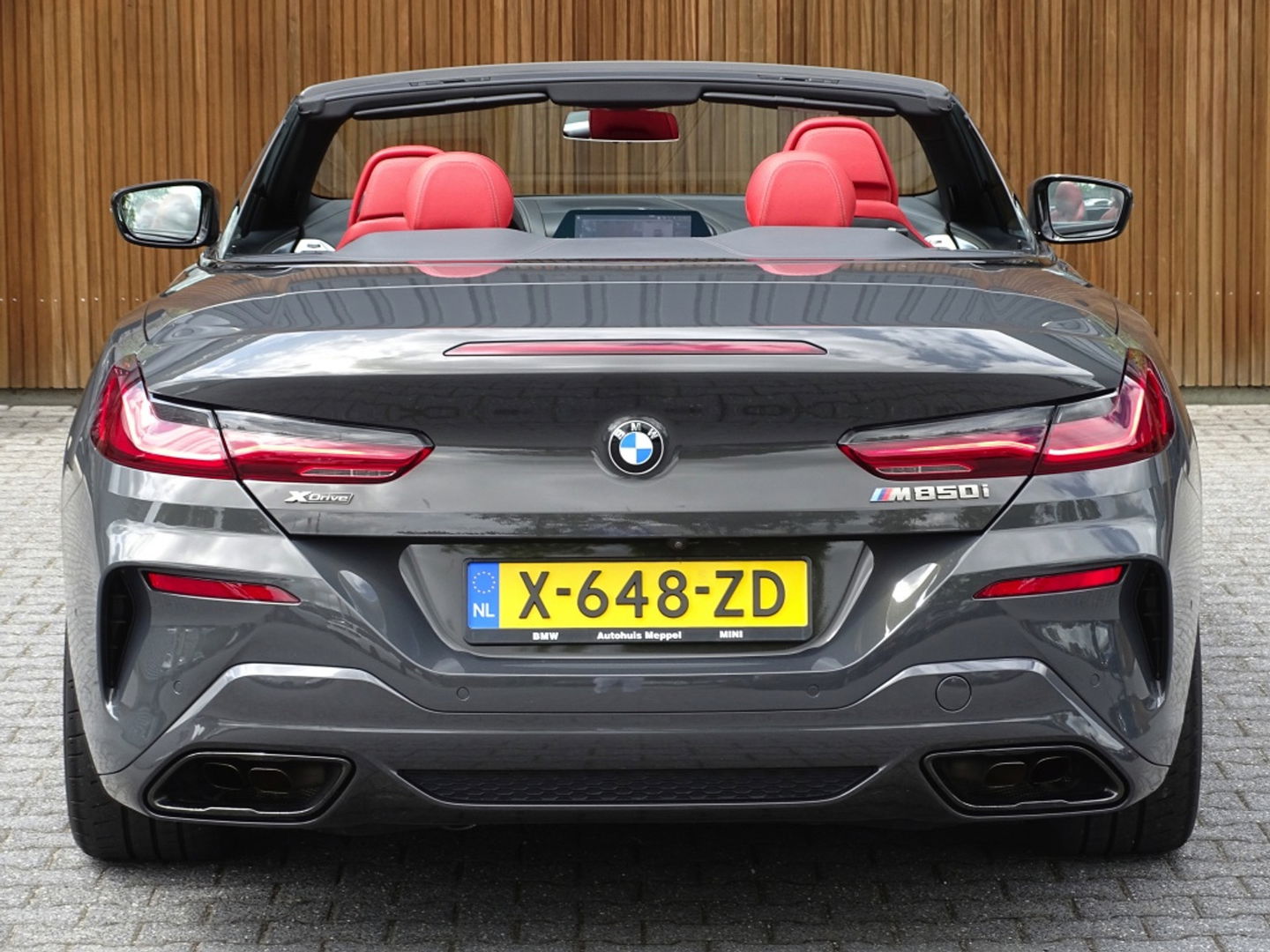 BMW 8 Serie M850i xD. High Ex. 531PK M- Individual / B&W / Laser / ACC