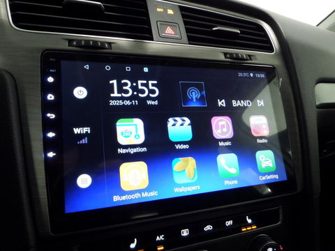 Volkswagen Golf 1.2 TSI Highline Apple-Carplay Stoelverwarming Parkeersensoren Navigatie Bluetooth Cruise-control Wireless-carplay