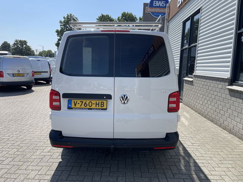 Volkswagen Transporter 2.0 TDI 102pk L2H1 Trendline / vaste prijs rijklaar € 13.950 ex btw / lease vanaf € 316 / euro 6 diesel / bpm vrij / airco / imperial / trekhaak 2200 kg !