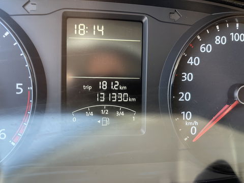 Volkswagen Transporter 2.0 TDI 102pk L2H1 Trendline / vaste prijs rijklaar € 13.950 ex btw / lease vanaf € 316 / euro 6 diesel / bpm vrij / airco / imperial / trekhaak 2200 kg !